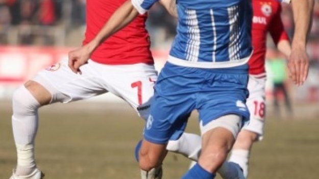 Платини прецакал Делев за ЦСКА