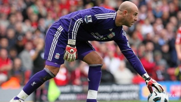 Пепе Рейна защити Торес