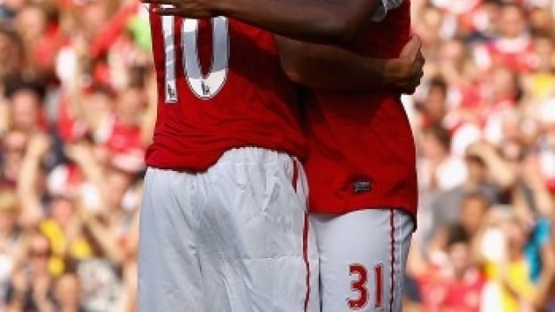 Бенфика обърна Арсенал насред &quot;Луж&quot; + ВИДЕО