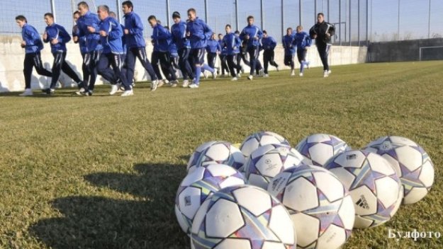 Пламен Крумов осъди Черноморец за 20 бона