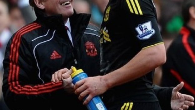 Кени Далглиш очаква освирквания за Керъл в мача срещу Нюкасъл