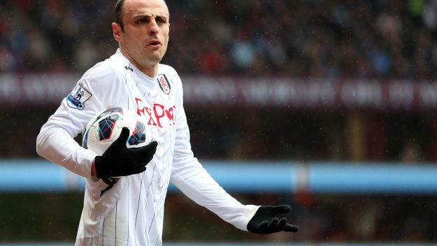 Във Фулъм не са получавали оферти за Бербатов