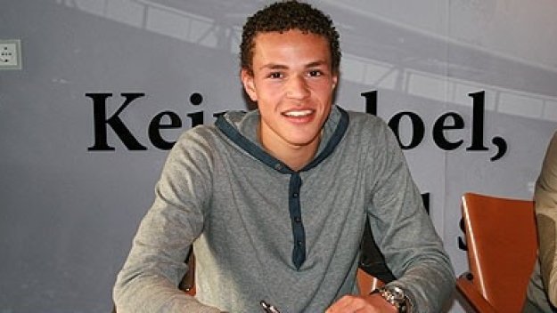 Интер официално привлече Люк Кастейнос