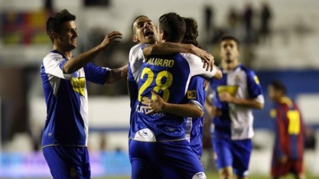 Пеп остана без купата на Каталуния