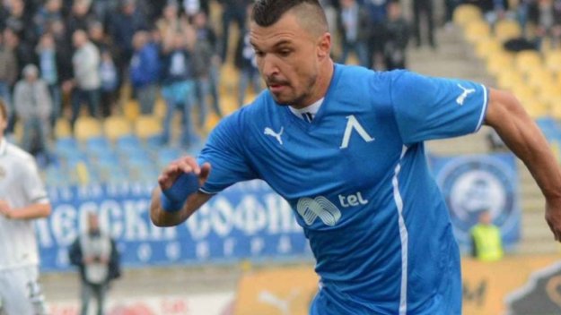 Божинов отрече да е разтрогвал с Левски