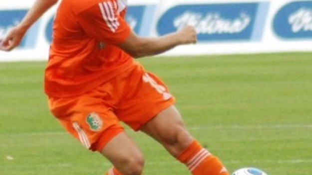 Шеф на Локо: Нифлор не е Роналдо