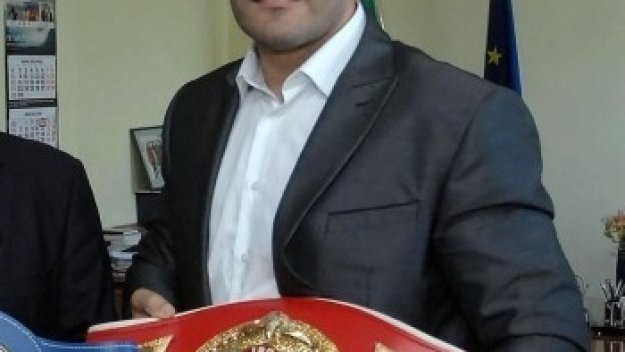 Наградиха Кобрата с 10 бона за титлата