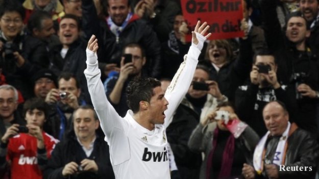 Кристиано се изравни по голове с Хуанито