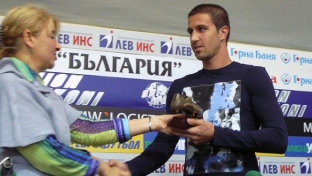 Осми футболист избяга от Монтана