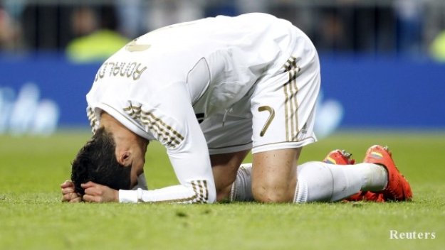 Проклятието 42 пак спря Реал