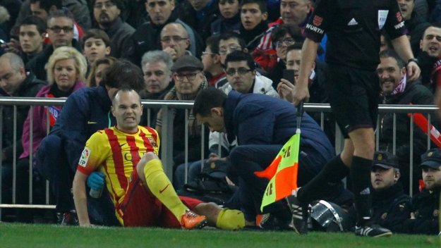 Контузията на Иниеста не е сериозна