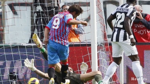 Президентът на Катания: Аниели трябва да поиска служебна загуба за Юве