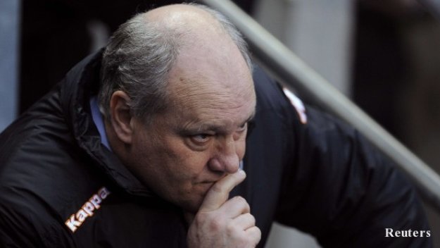 Фулъм прави 0:0 в дебюта на Манолев