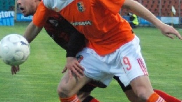 Левски ухажва бивш голаджия на Литекс за заместник на Дембеле