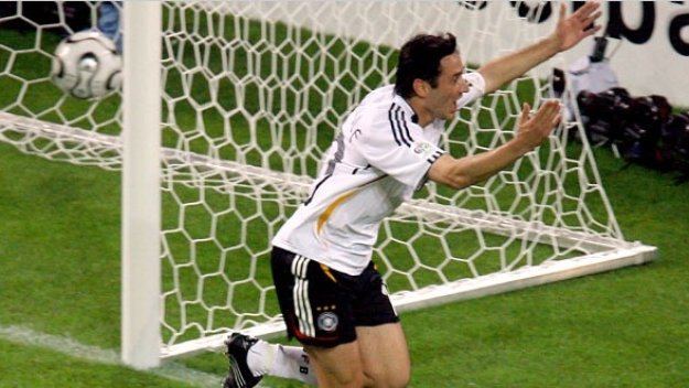 Бивш германски национал накиснат за уреждане на мачове