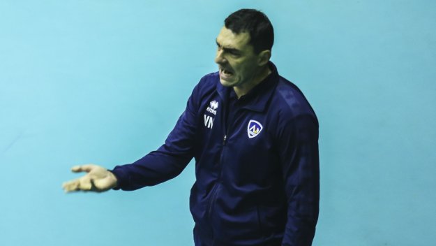Владимир Николов