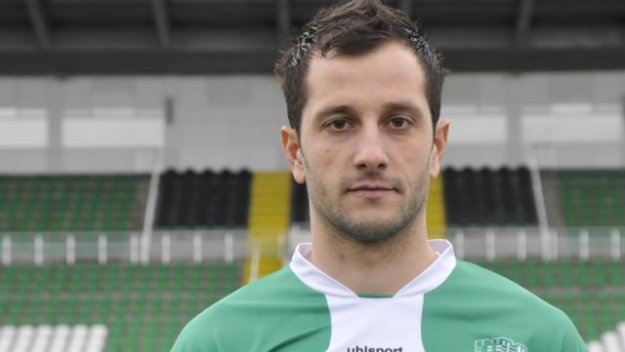 Гонзо и Мъри в битка за играч на Берое