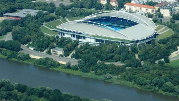 РБ Лайпциг си купува стадион