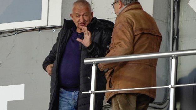 Литовци спряха парите на Локо Пловдив?
