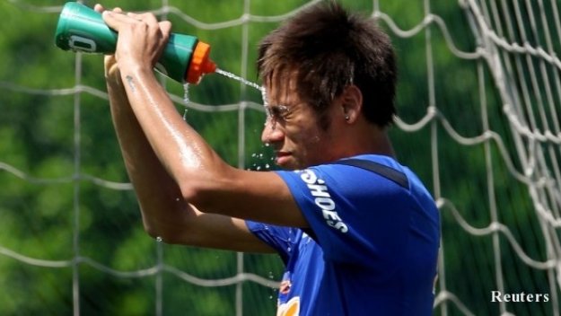 Неймар: Бих играл заедно с Меси, но ако той дойде в Сантош