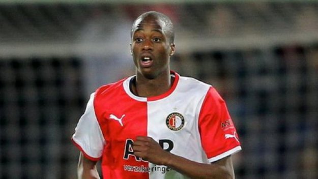 Манчестър Сити спечели битката за "новия Патрик Виейра"