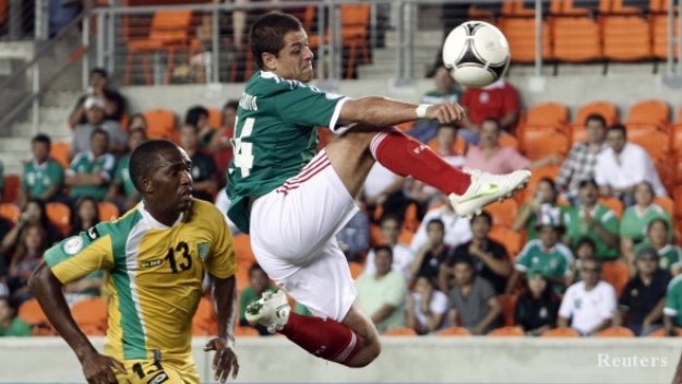 Чичарито с нов гол на Мексико, този път срещу Ел Салвадор