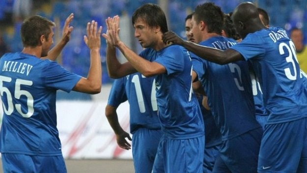 Левски падна с 0:5 от Спортинг, но влезе в Топ 100 на света