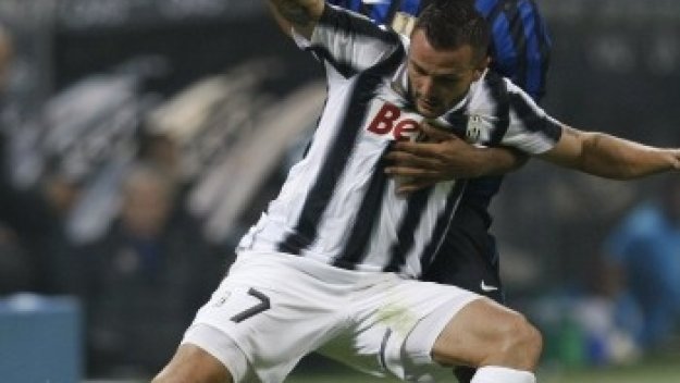 Юве и Интер - смяна на местата