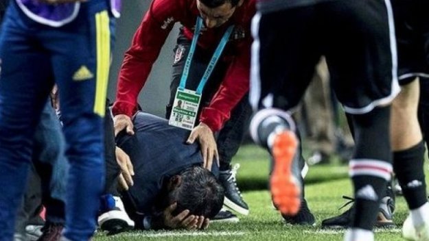 В Турция наточиха ножа на Бешикташ