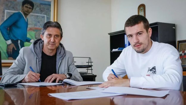 Няма да има бягство: Левски преподписа с национал на България