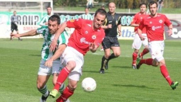 Апостол Попов погна вестник за клевета