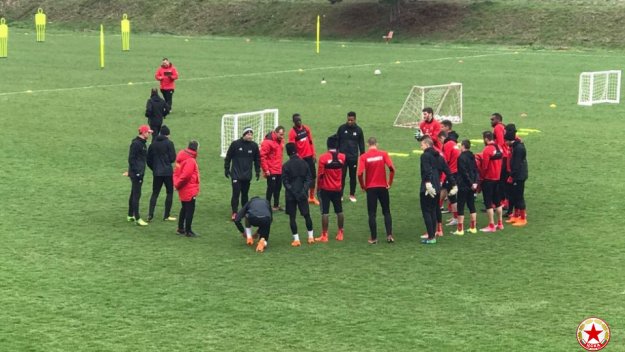 ЦСКА тренира без националите за мача с Ботев