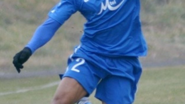 Дъстли Мюлдер пред нов договор с Левски