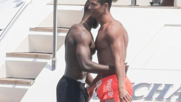 Стана ясно защо Кристиано ходи тайно на Ибиса