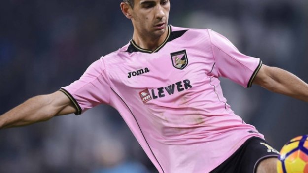 Чочев отново на терена след операция на коляното