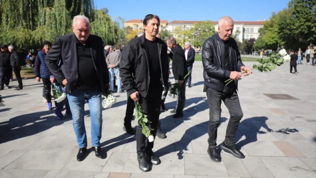 Последно сбогом! Левски се преклони пред Жечев + ВИДЕО