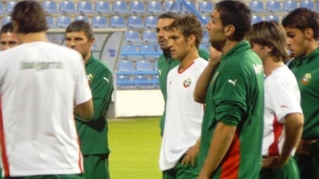 108 реват за пари от националите