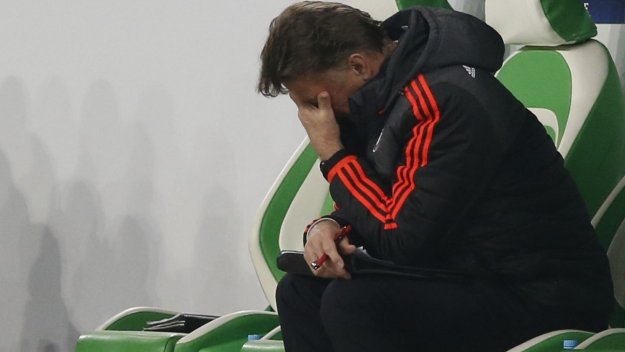 Ван Гаал беше очаквано уволнен
