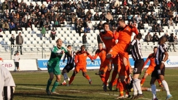 Литекс завърши зимната си подготовка с победа