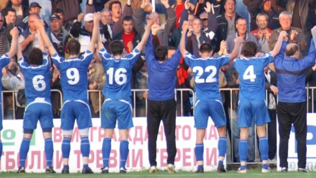 Голов порой на стадиона в Каварна