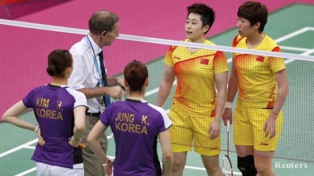 Дисквалифицираха 4 двойки в бадминтона