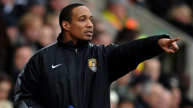 Пол Инс стана мениджър на сина си