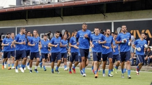 Смях на "Герена": Куп трансферни цели резнали Левски