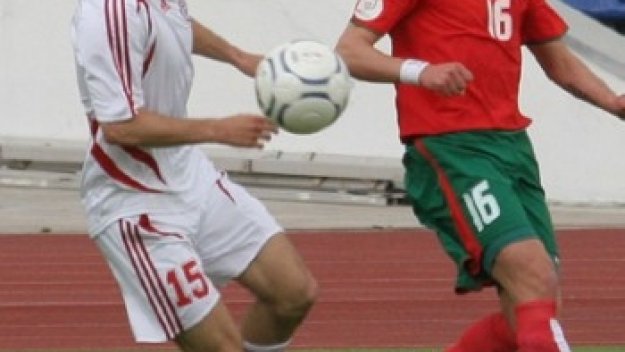 Захари Сираков с асистенция при обрат на Амкар