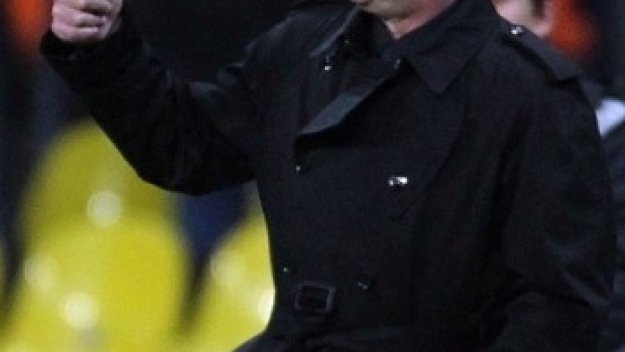 Карлето: Не съм изненадан, че Руни преподписа с Юнайтед