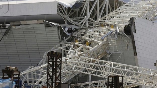 Подновиха строителството на стадиона в Сао Пауло