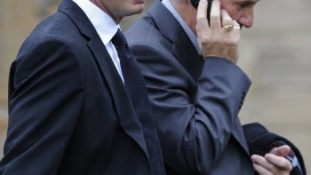 Алън Шиърър бързо си промени позицията за Ашли Коул