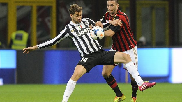 Милан и Юве в спор на върха