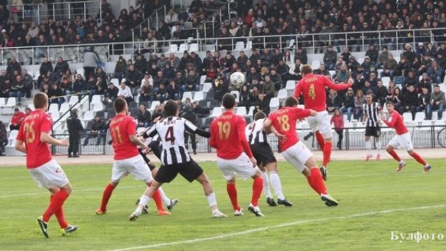 ЦСКА спечели дербито на кръга срещу Локо Пловдив