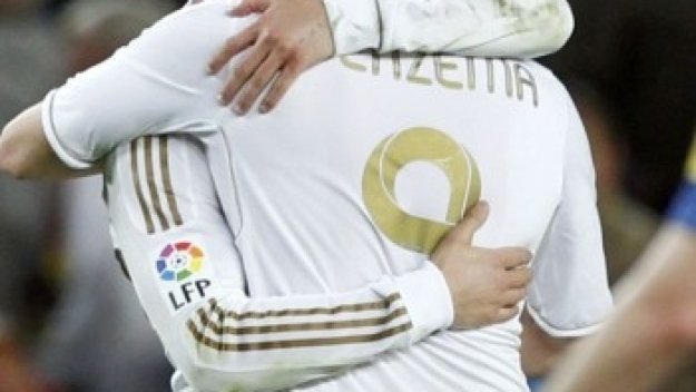 Бензема: Бих искал да играя заедно с Роналдо и Меси